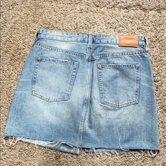 H&M jean skirt - Picture 2 of 3